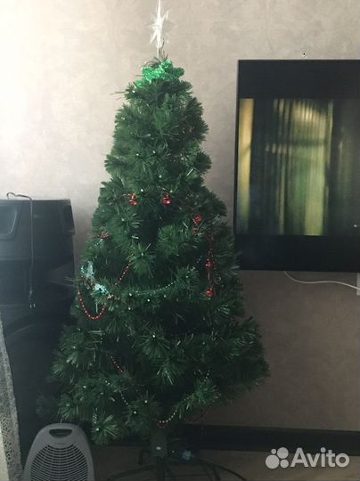 Елка искусственная