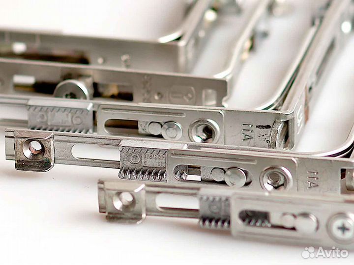 Ремонт окон, фурнитура Rehau RAL7164