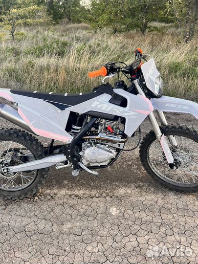 Продам эндуро 300