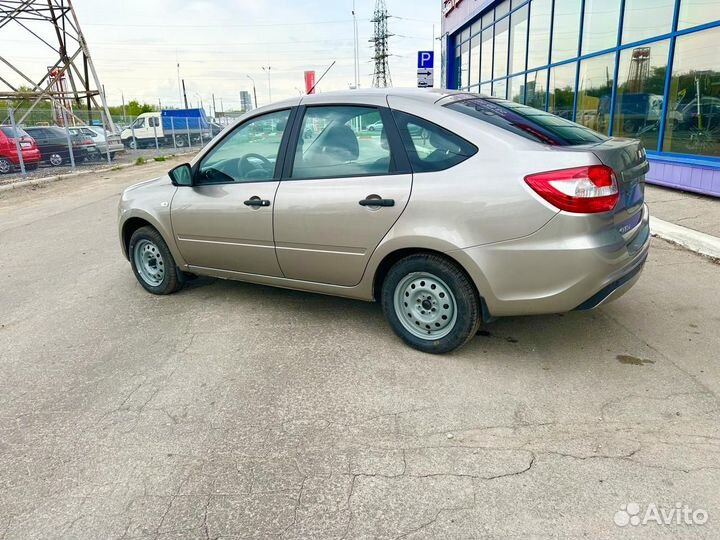 LADA Granta 1.6 МТ, 2020, 108 295 км