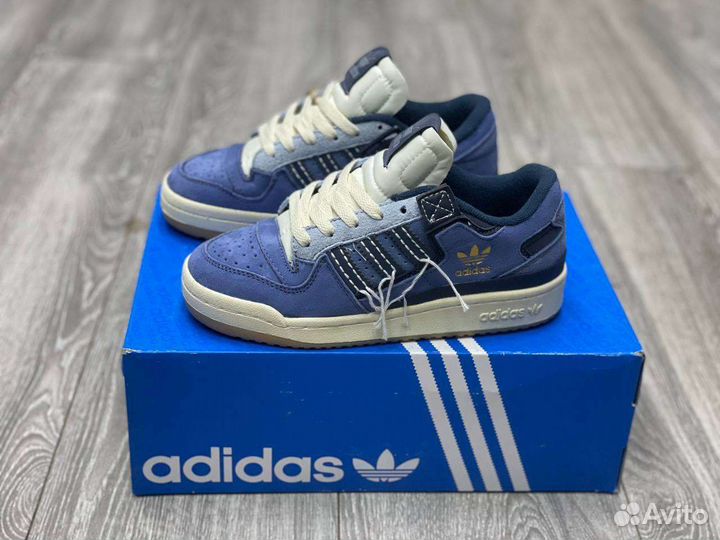 Adidas forum low