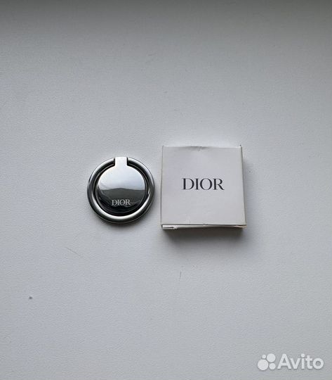 Dior кольцо держатель для телефона попсокет