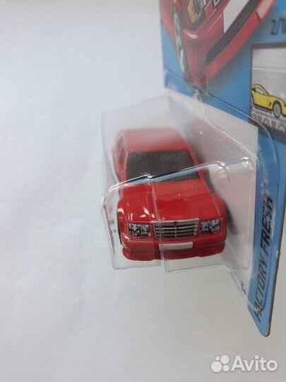 Hot Wheels Mercedes E500 (2021) хот вилс