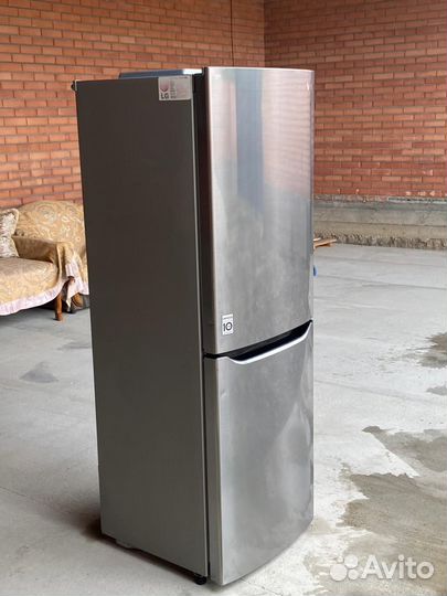 Холодильник б/у