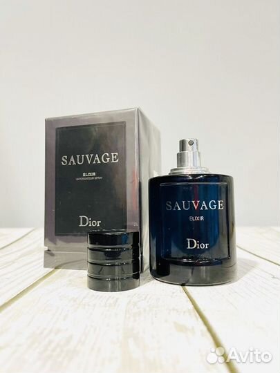 Парфюм Christian Dior Sauvage Elixir