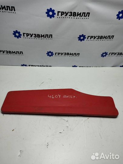 Крышка инструментального ящика левая Volvo FH4