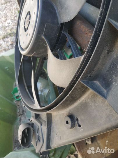 Вентилятор охлаждения радиатора