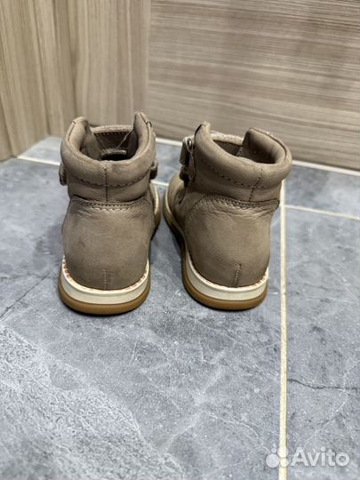 Ботинки демисезонные