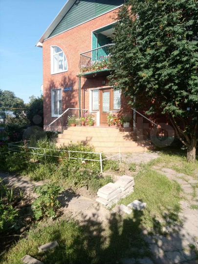 Дом 200 м² на участке 15 сот.