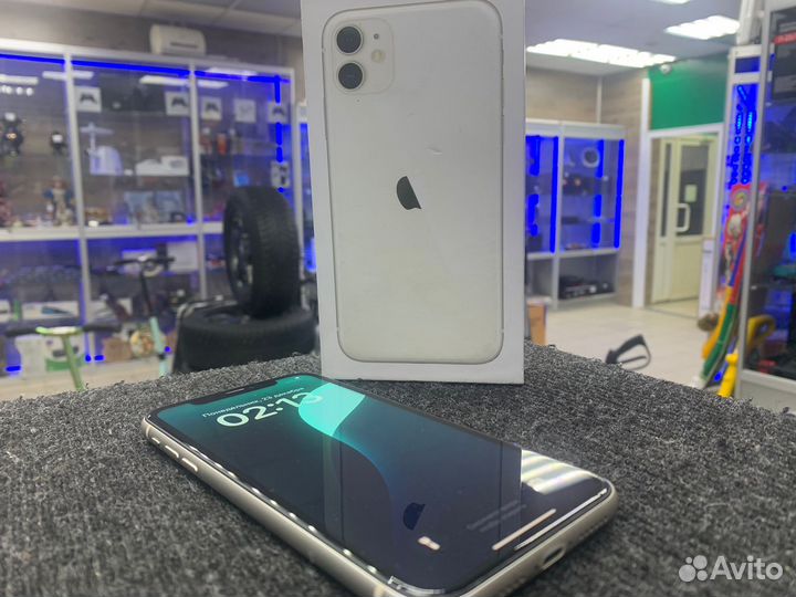 iPhone 11, 128 ГБ