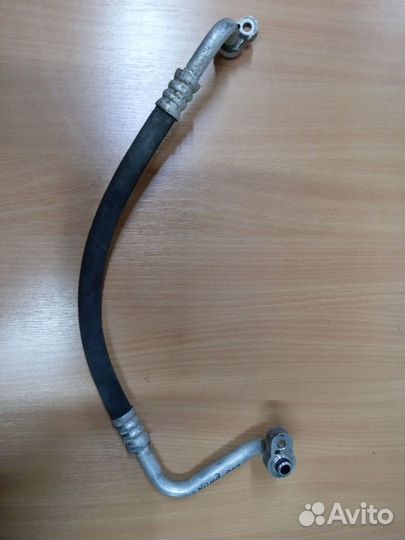 VW Polo (MK5) V Трубка кондиционера