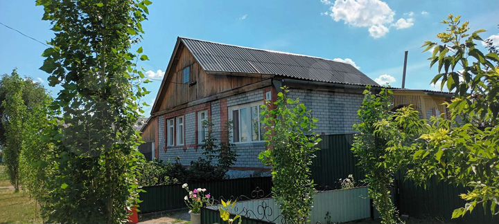 Дом 108 м² на участке 7 сот.