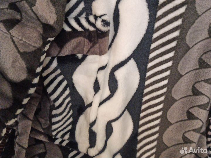 Халат махровый женский длинный52