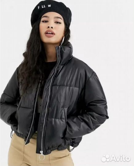 Новая черная дутая куртка Bershka экокожа