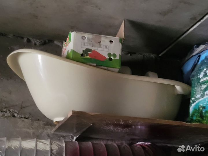 Стульчик для кормления и ванночка