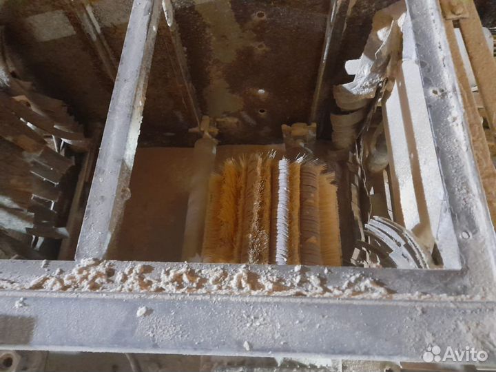 Станок шлифовальный