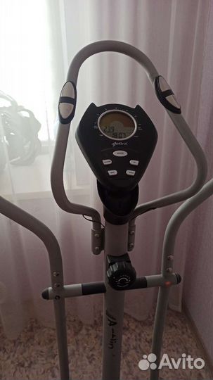 Эллиптический тренажер