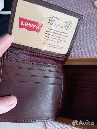 Портмоне кожа. Levis. Оригинал. США