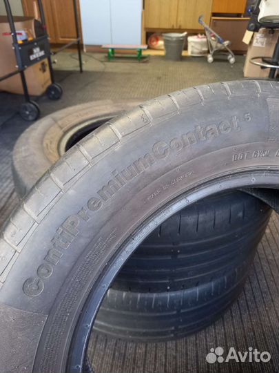 Continental ContiPremiumContact 5 215/60 R16