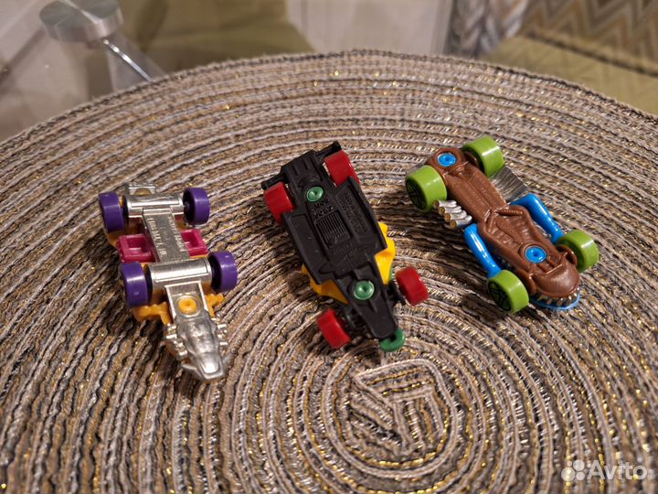 Hot Wheels Dino Riders