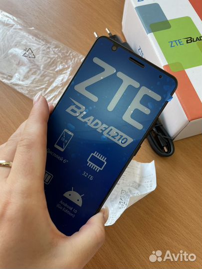 ZTE Blade, 512 МБ