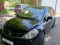 Nissan Tiida 1.6 AT, 2011, 180 000 км, с пробегом, цена 740 000 руб.