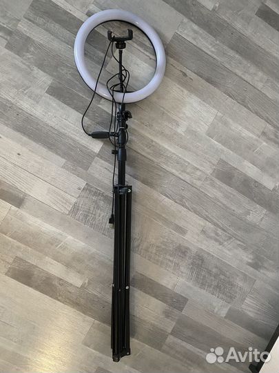 Кольцевая лампа