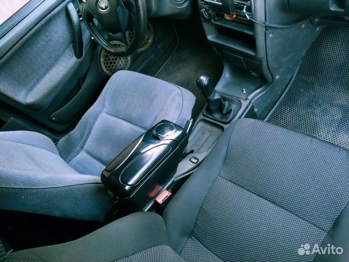 Установка обивок и чехлов сидений автомобиля