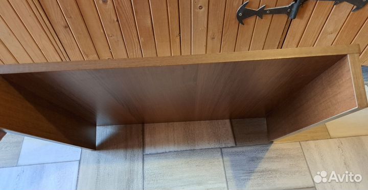 Полка под монитор, столешница