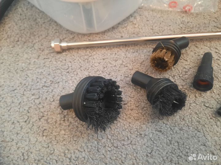 Пароочиститель бытовой