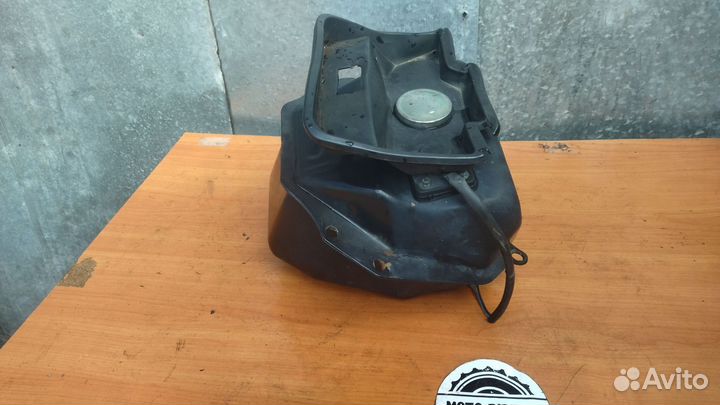 Бензобак на скутер jialing jl50qt 16