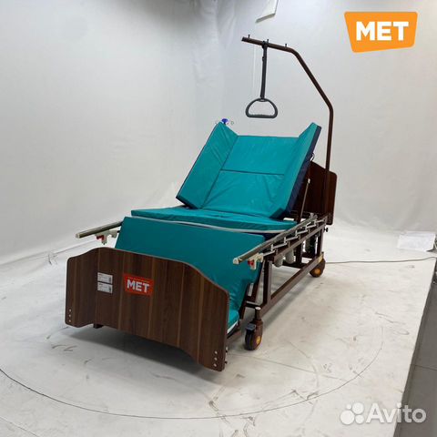 MET Revel L Медицинская удлинённая электро кровать