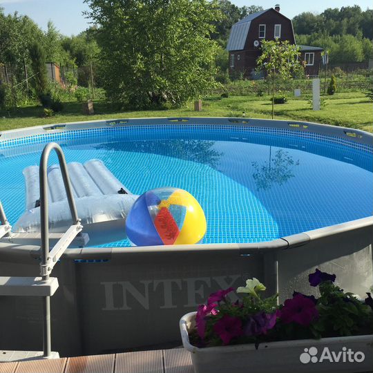 Бассейн Intex Ultra Frame Pool 54924