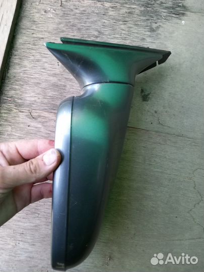 Корпус зеркала audi 100