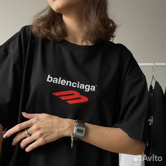 Футболка Balenciaga