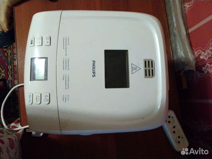 Хлебопечка Филипс