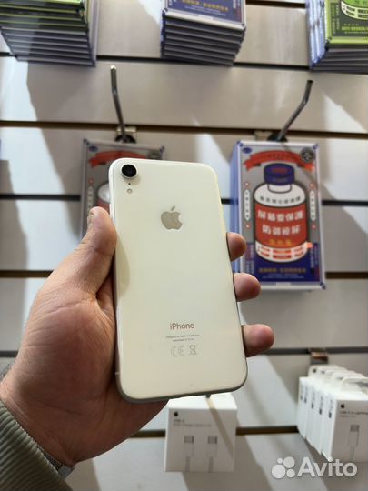 iPhone Xr, 128 ГБ