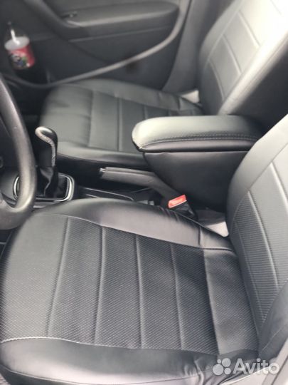 Volkswagen Polo, 2011