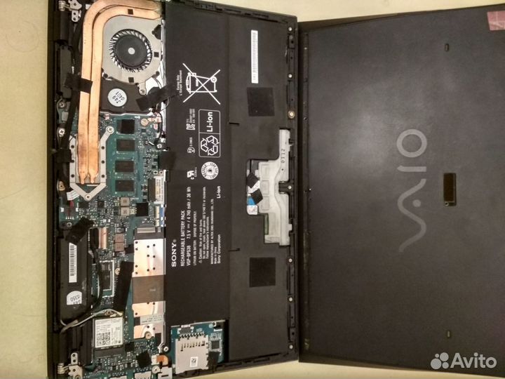 Ноутбук Sony vaio SVP132A1CV на разбор