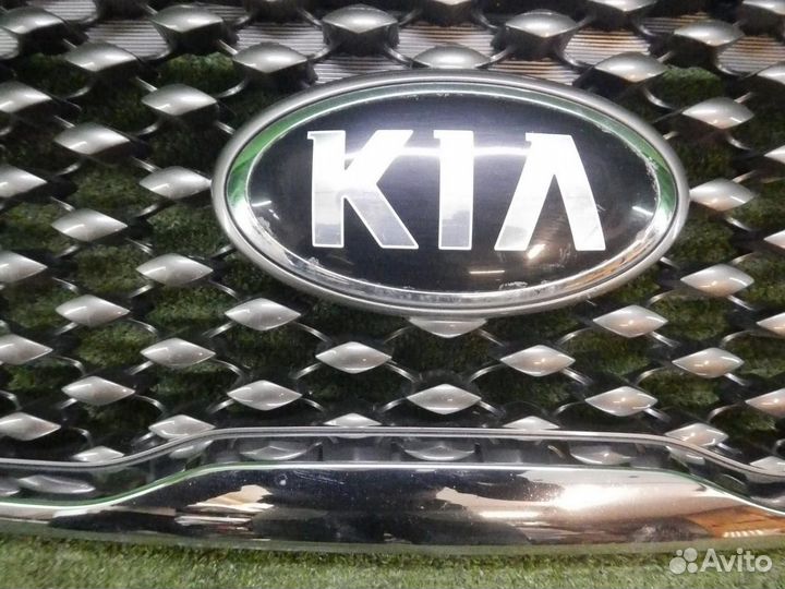 Б/У Б/У Решетка радиатора Kia Sorento 3 Prime U