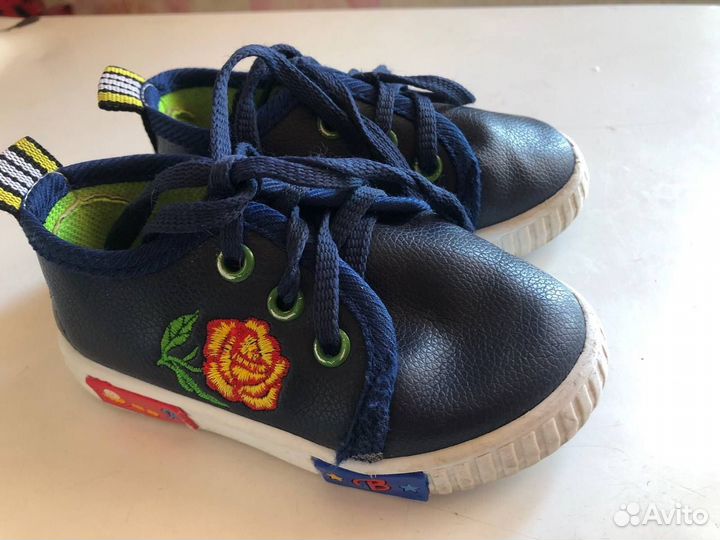 Кеды на девочку 21-22 размер