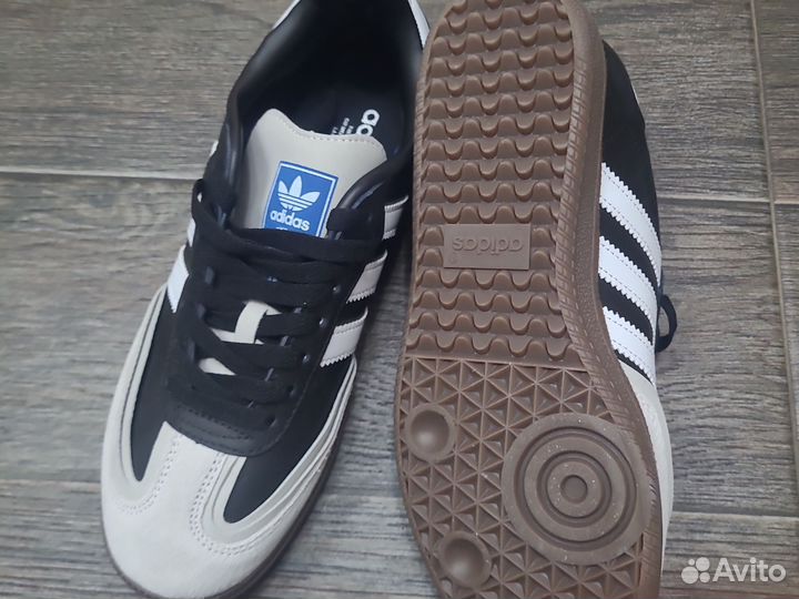 Adidas мужские кроссовки