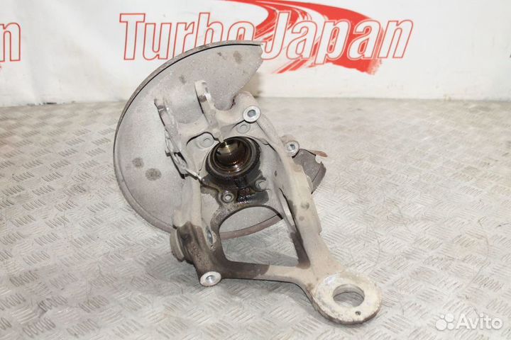 Ступица кулак задний левый Audi A4 B8 / A5 8T 4WD