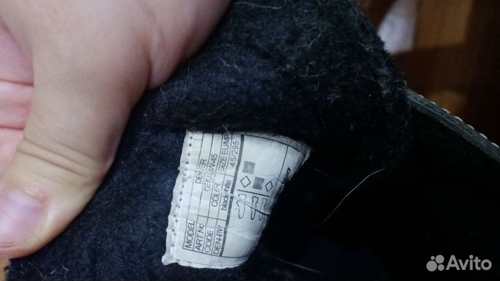 Коньки хоккейные мужские и женские 45 и 35 размер