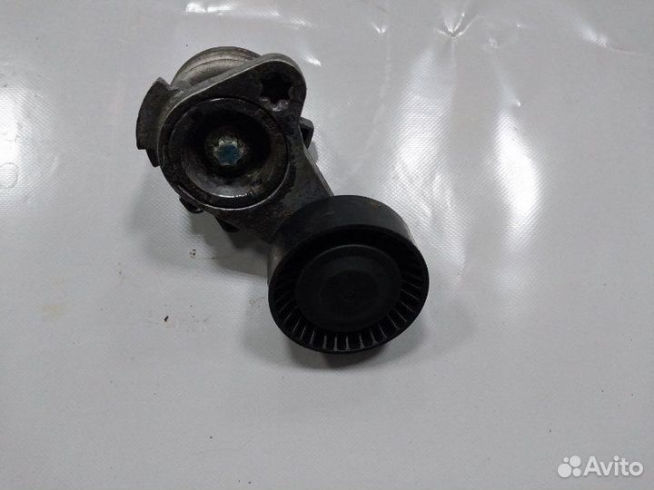 Натяжной ролик Bmw E60 N52B30 2007