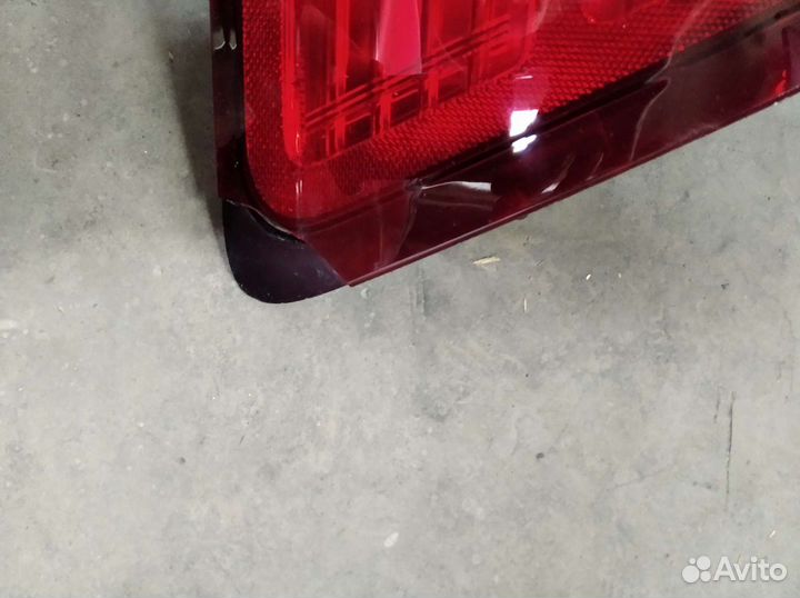 Фонарь левый Jeep Grand Cherokee