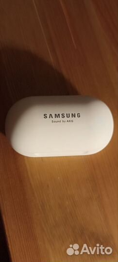 Беспроводные наушники samsung