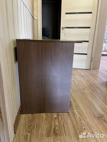 Письменный стол