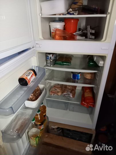 Продаю холодильник
