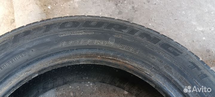 Dunlop SP Touring T1 185/65 R15